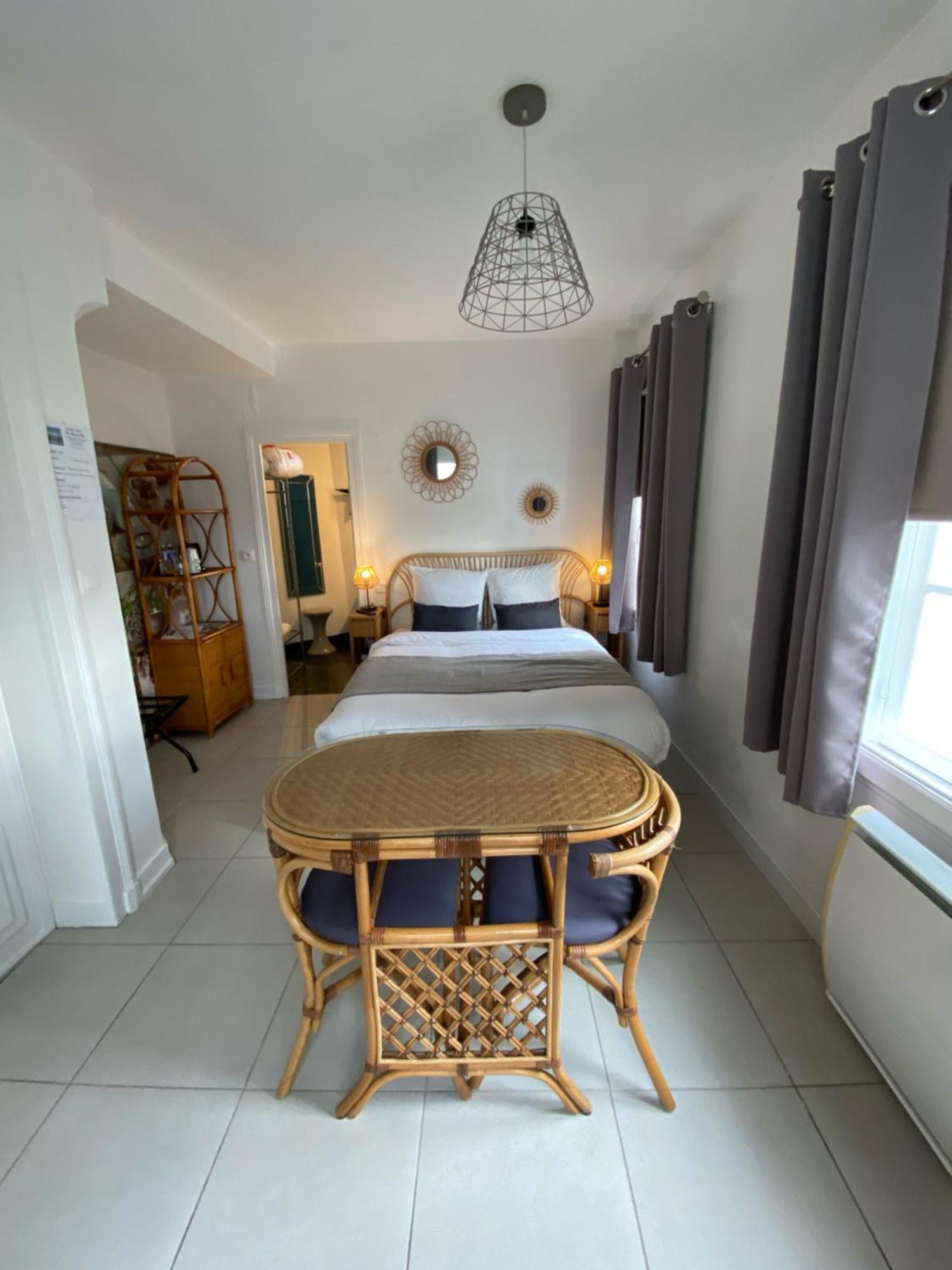 Les Rives Du Cher - Chambres D'Hotes Montrichard Exterior photo